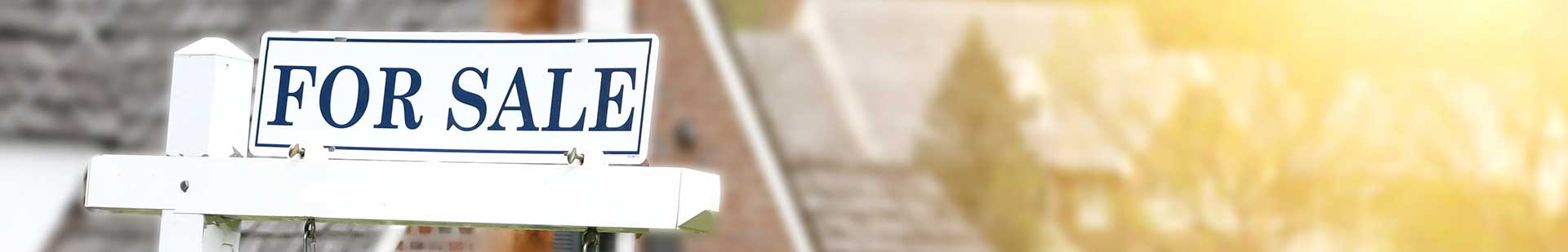 Homeowners considering selling their house before purchasing a new one in East Tennessee.